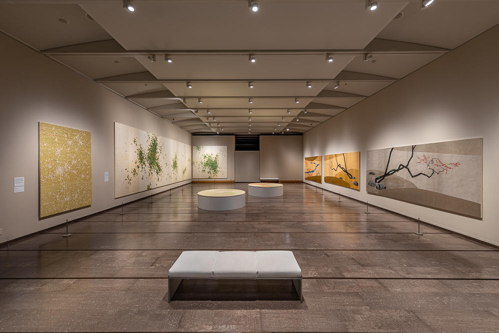 Kambe Tomoyuki: Visualizing the Millennium - Commemorating the 1125th Anniversary of Sugawara Michizane Grand Ceremony of Dazaifu Tenmangu / The Museum of Fine Arts, Gifu